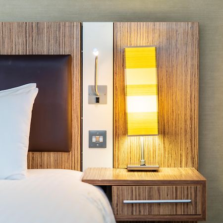 Holiday Inn Stevenage By Ihg Exteriér fotografie