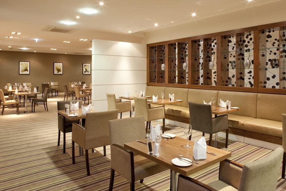 Holiday Inn Stevenage By Ihg Exteriér fotografie