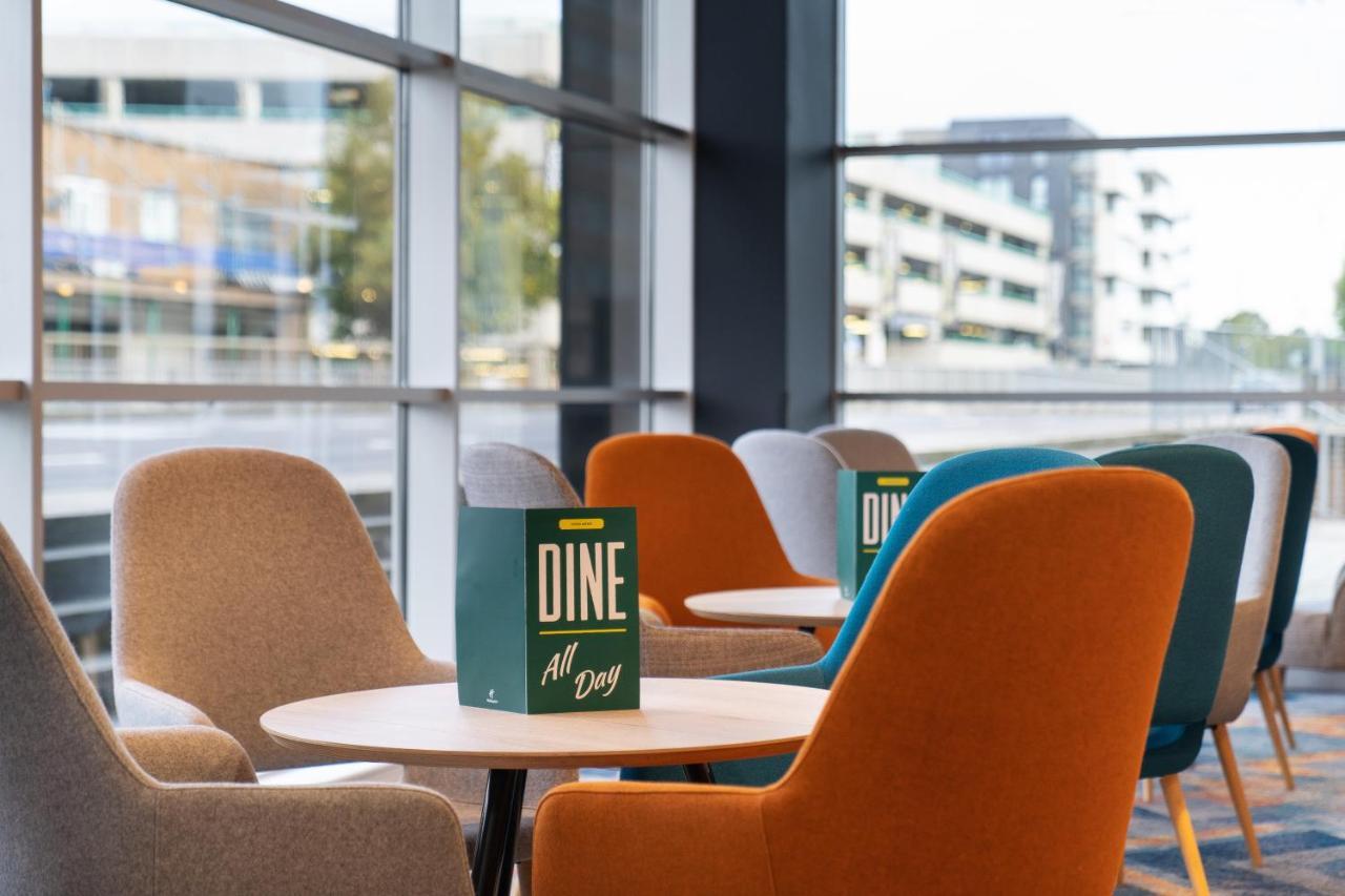 Holiday Inn Stevenage By Ihg Exteriér fotografie