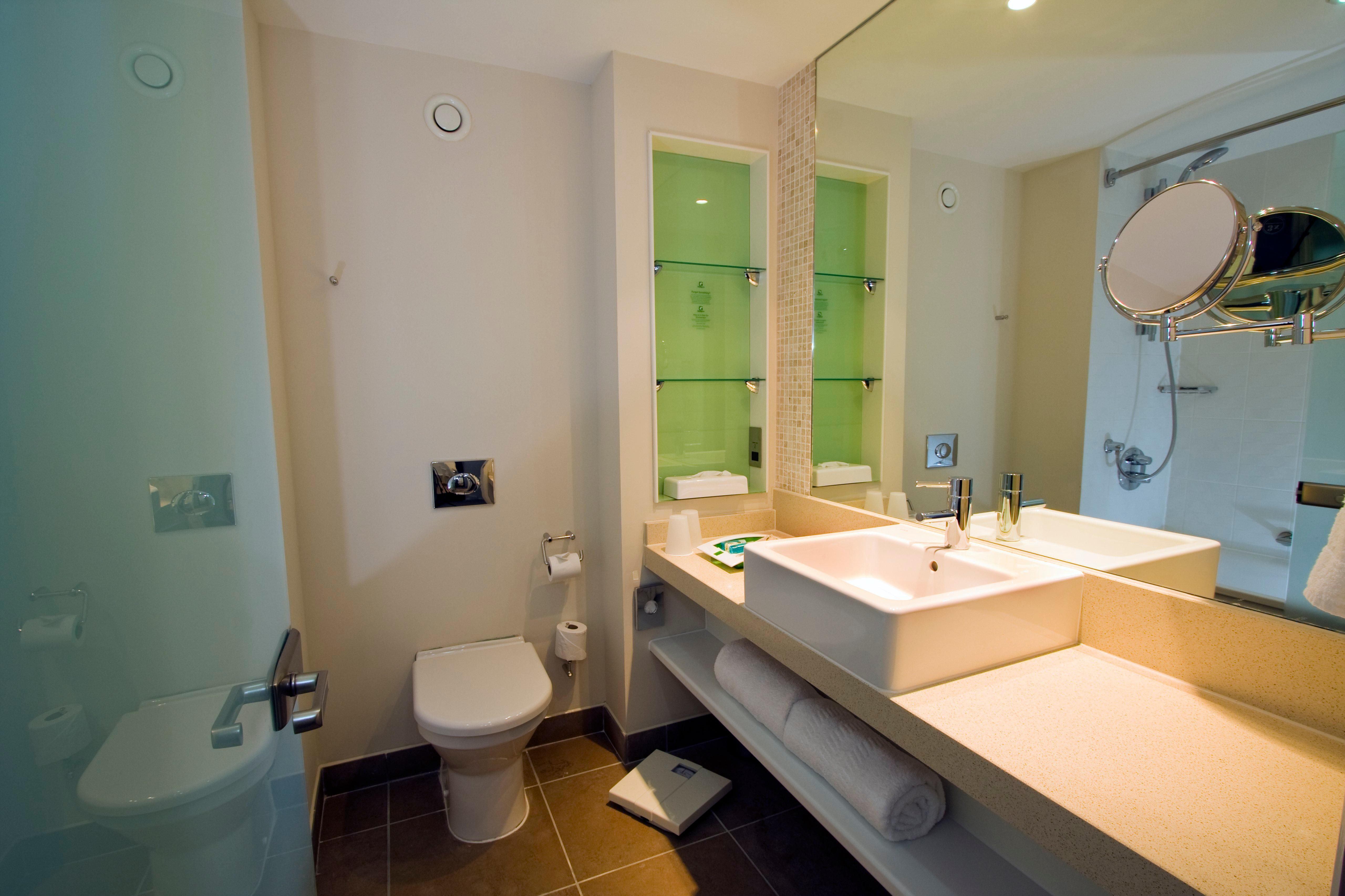 Holiday Inn Stevenage By Ihg Exteriér fotografie