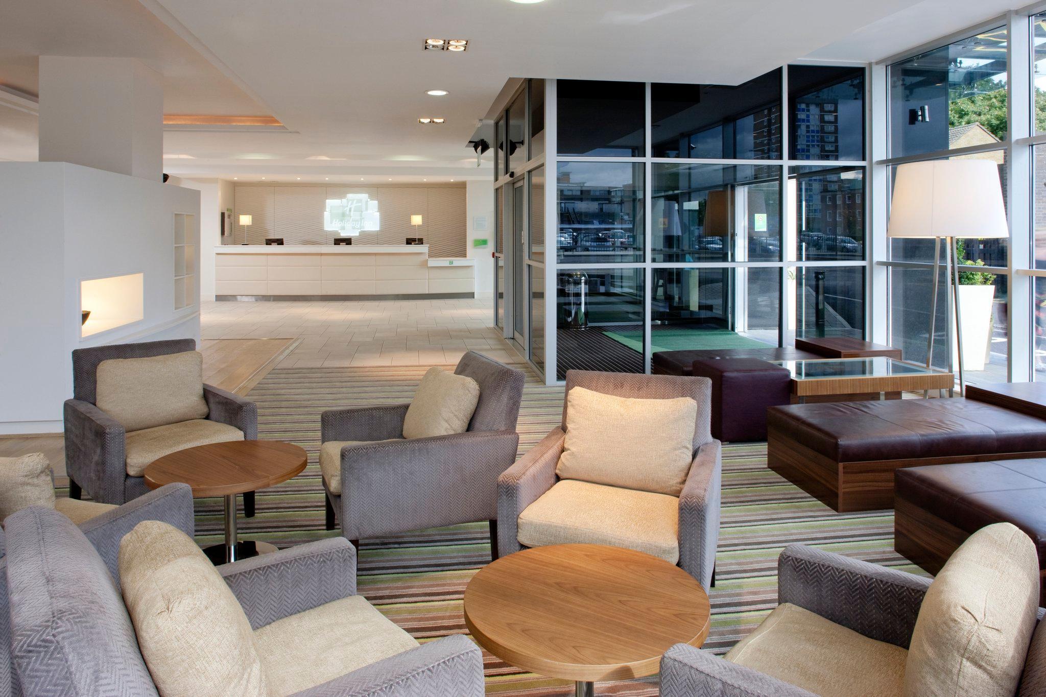 Holiday Inn Stevenage By Ihg Exteriér fotografie