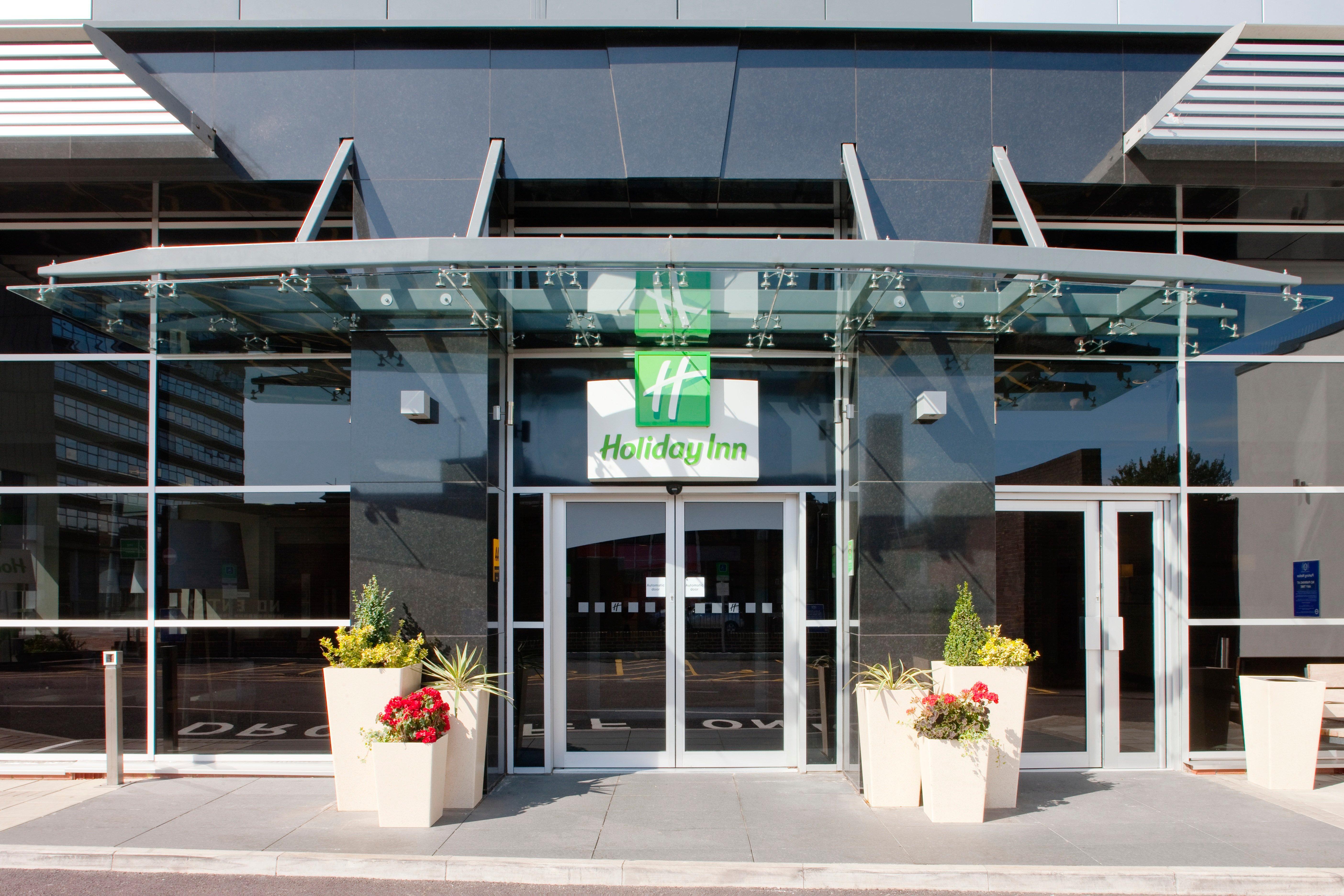 Holiday Inn Stevenage By Ihg Exteriér fotografie