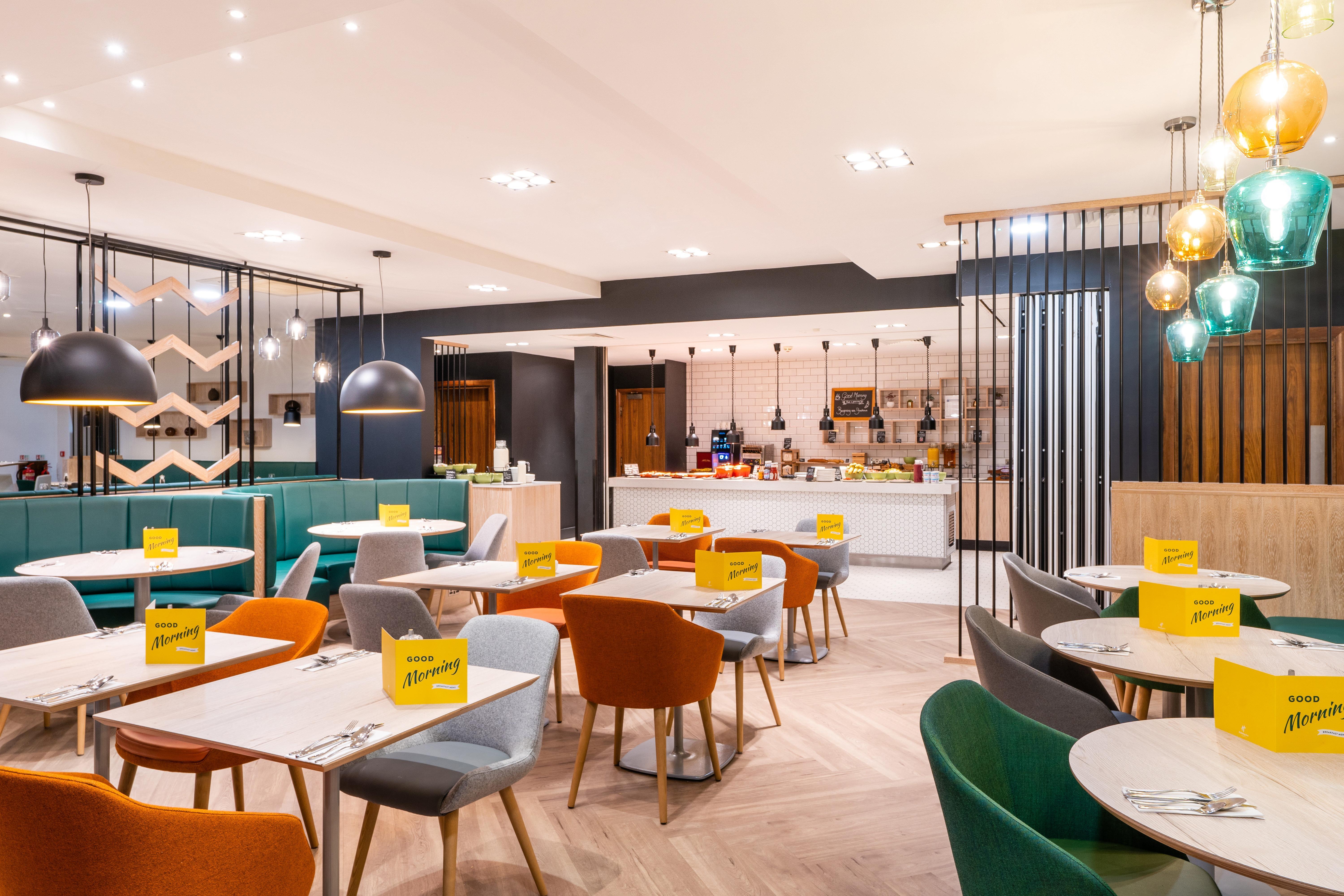 Holiday Inn Stevenage By Ihg Exteriér fotografie