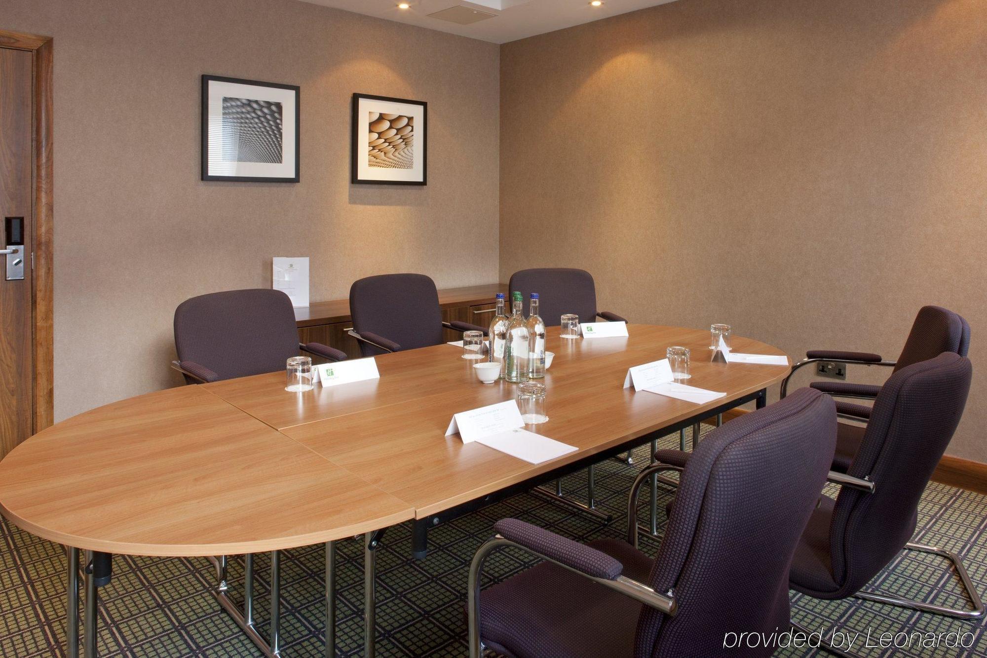 Holiday Inn Stevenage By Ihg Zařízení fotografie